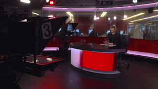 BBC Academy - Journalism - How to present the news using Autocue- Maxine Mawhinney