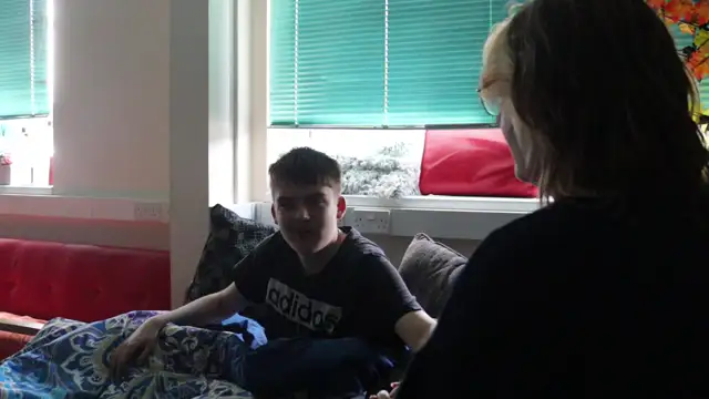 Raw footage Baby shoes group 2