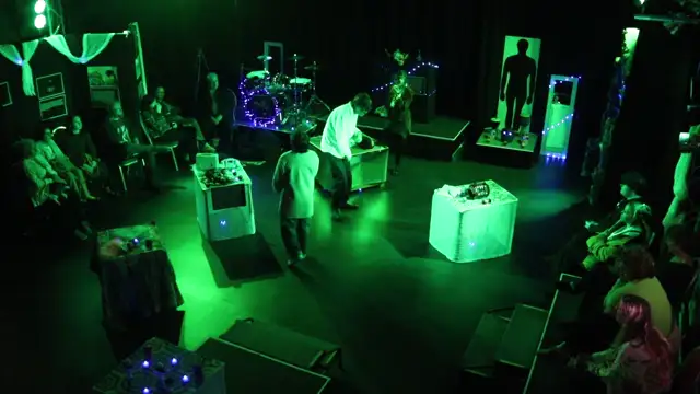 Zombies through time last show