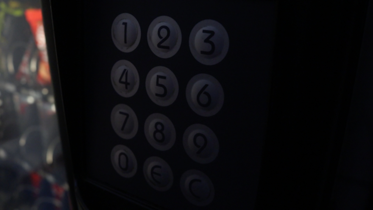 The Vending Machine (K.R)